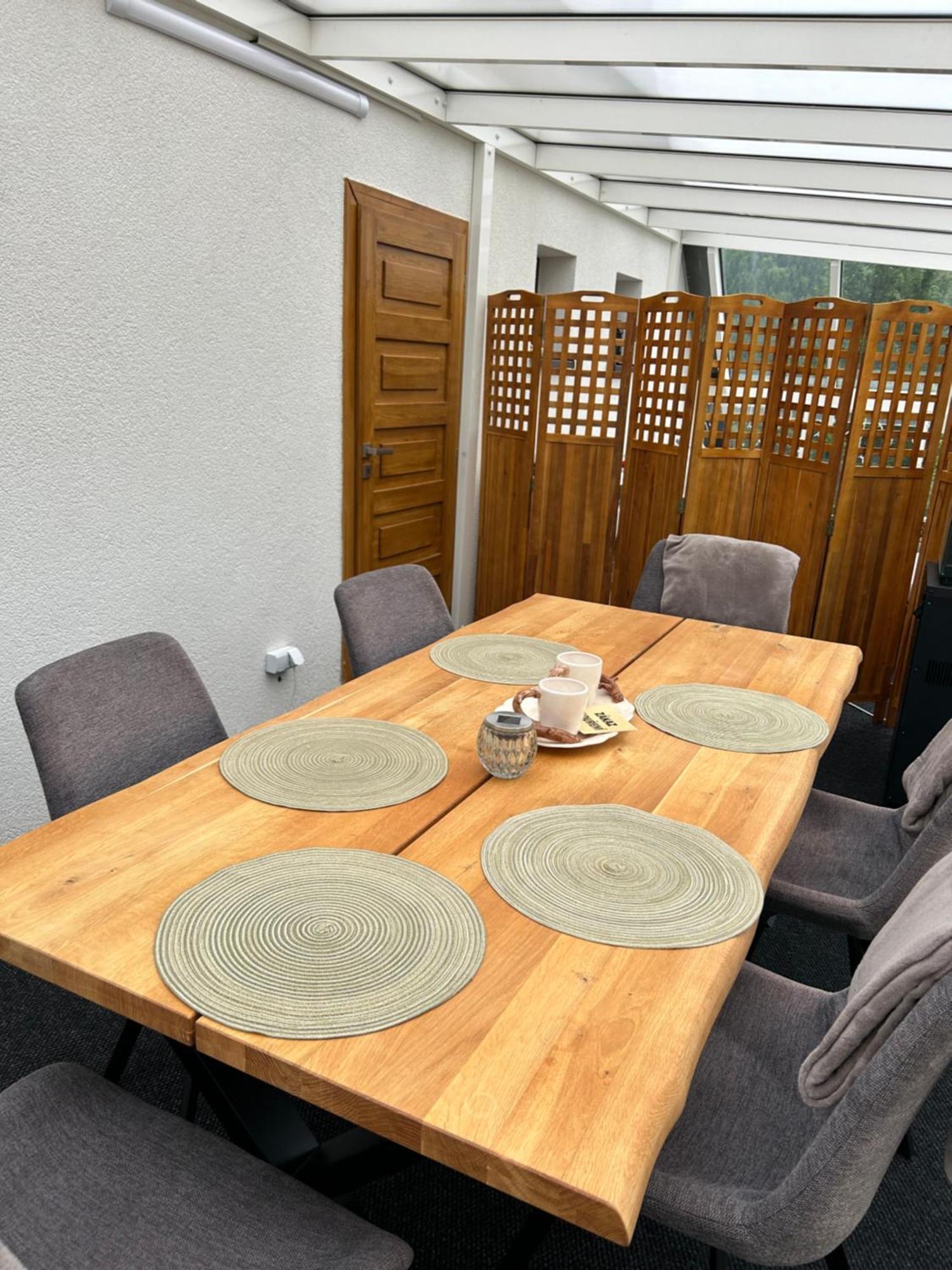 Apartmany U Vleku - Podkrovni Apartman 卡尔洛瓦斯图丹卡 外观 照片